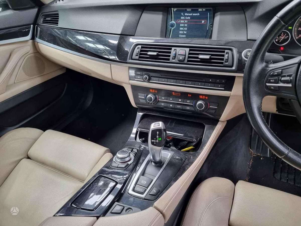 BMW 5 serija