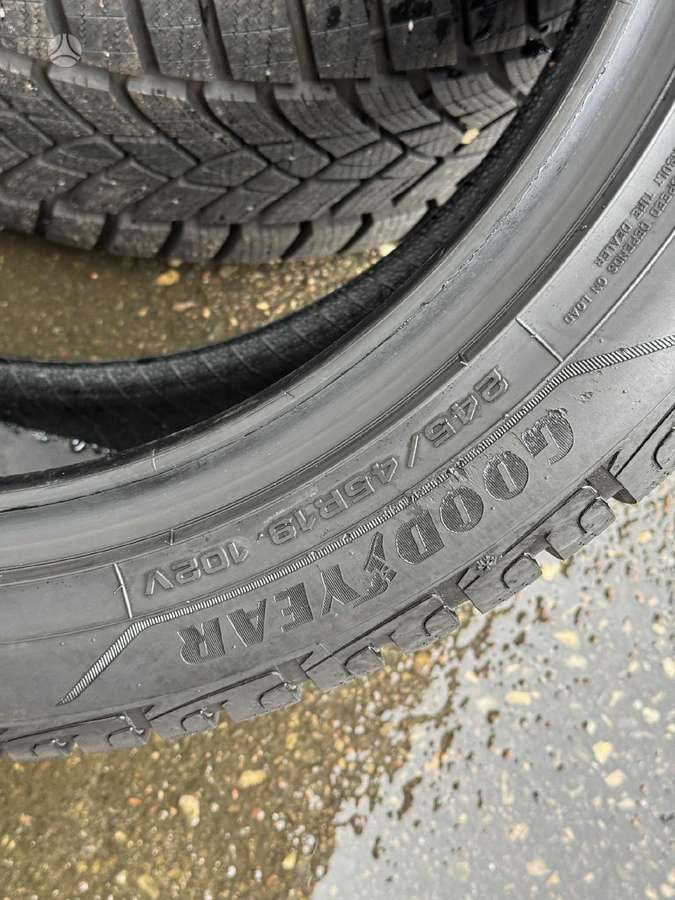 Goodyear ULTRAGRIP PERFORMANCE+, žieminės 245/45 R19
