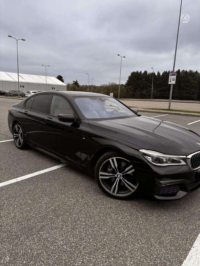 BMW 740, 3.0 l., Седан