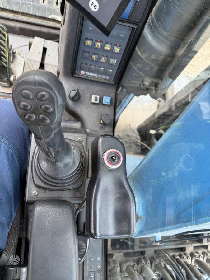 Terex FUCHS MHL334, excavator loader