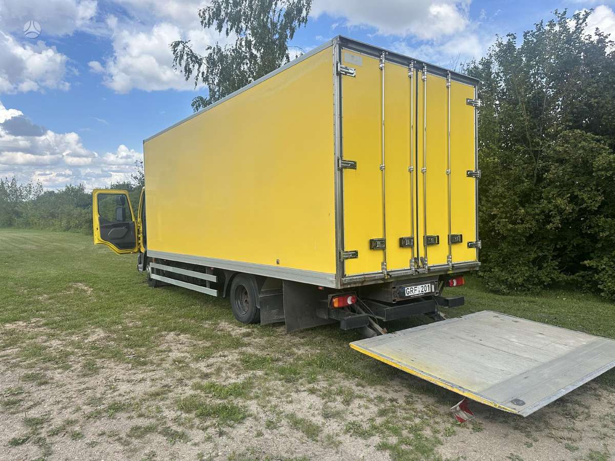 DAF LF 45.180, box trucks / box vans