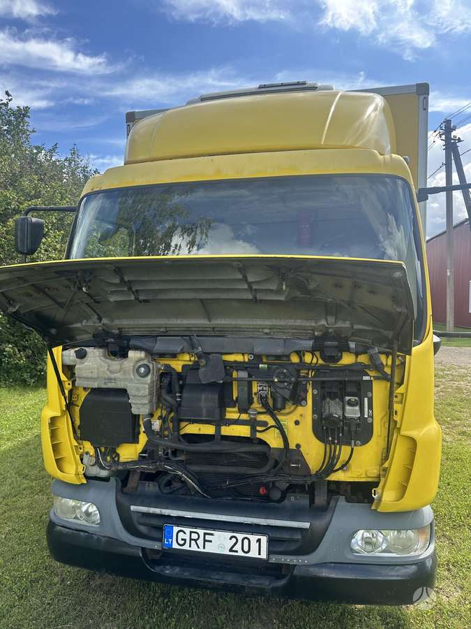 DAF LF 45.180, box trucks / box vans