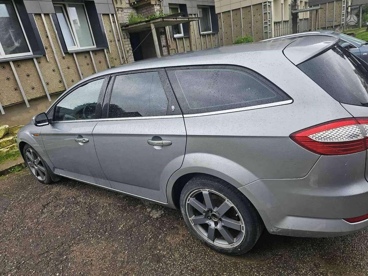 Ford Mondeo аксессуары и эксплоатационные материалы
