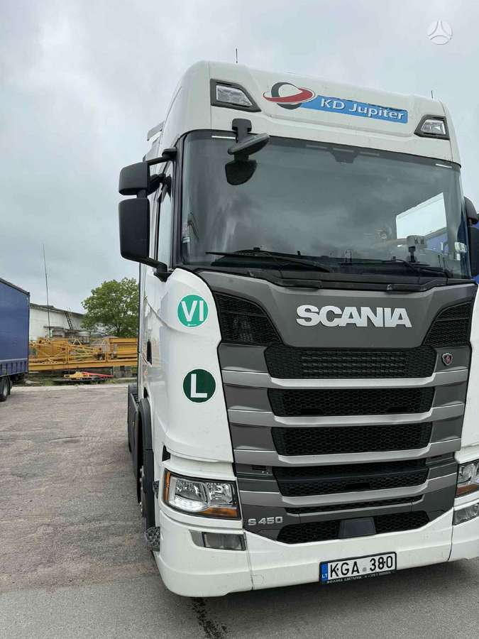 Scania S450, double sleeper