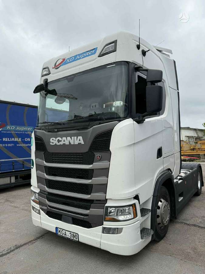 Scania S450, double sleeper