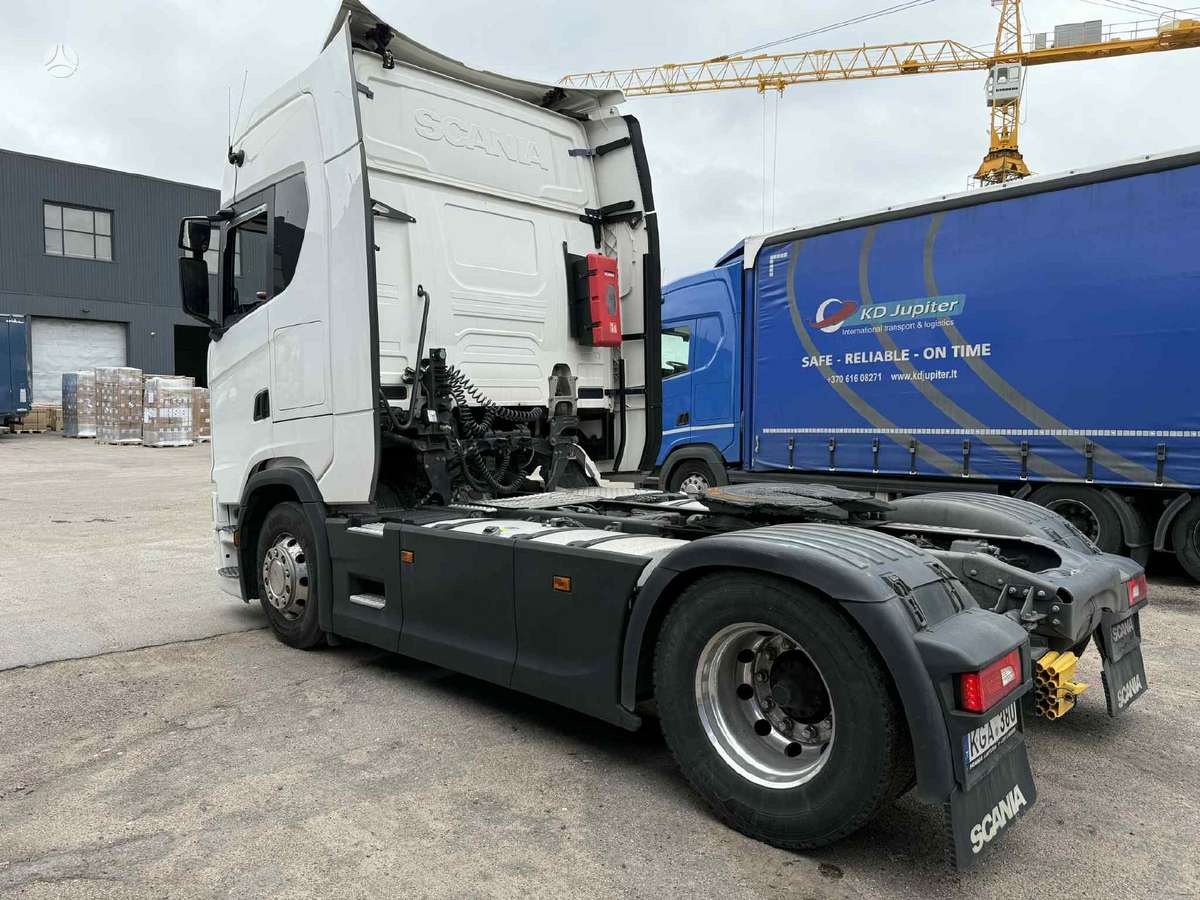 Scania S450, double sleeper