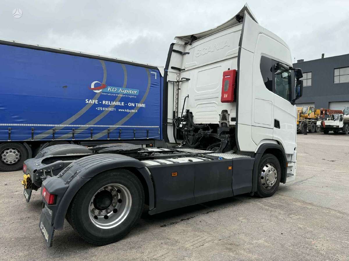 Scania S450, double sleeper