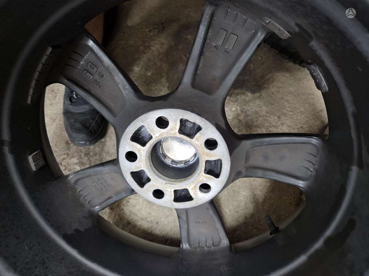 Audi A4/A6, lengvojo lydinio, R17