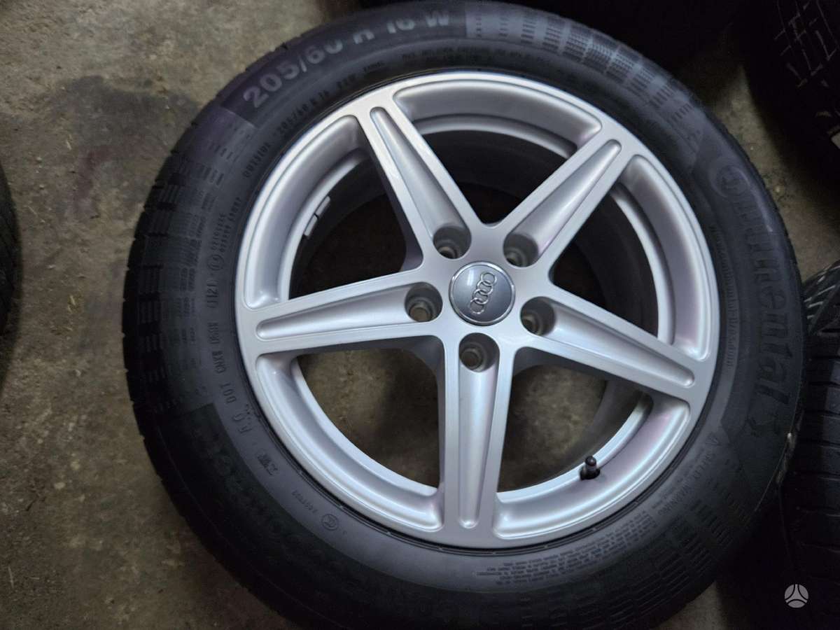 Audi A4/B9, lengvojo lydinio, R16