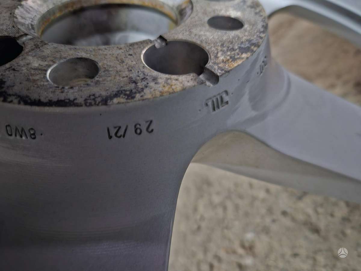 Audi A4/B9, light alloy, R16