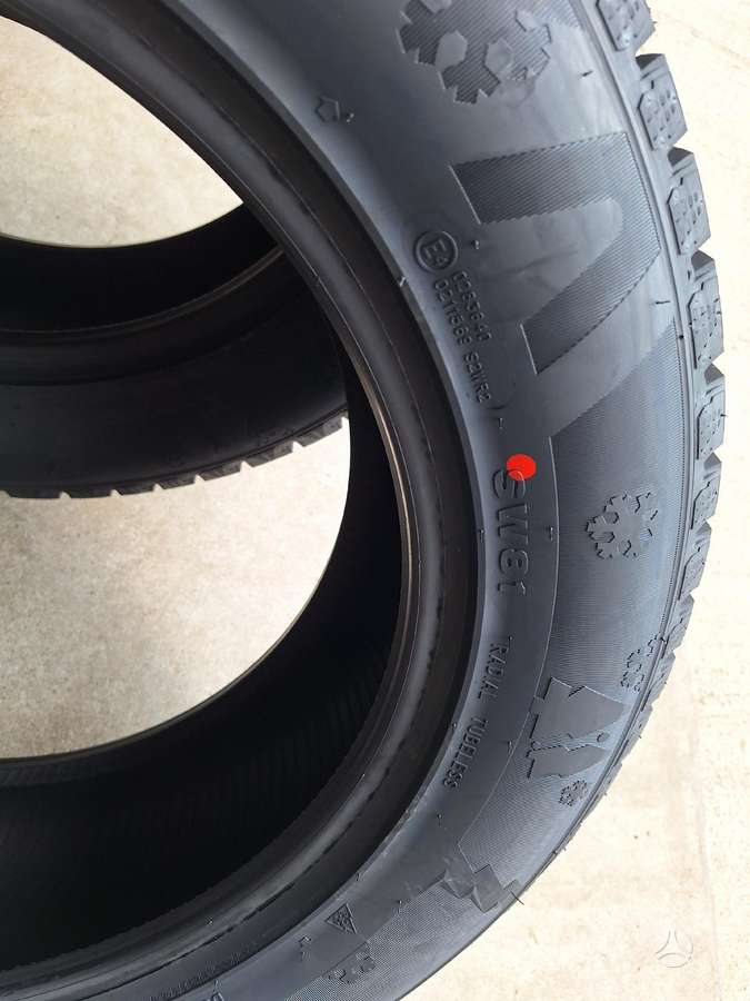 Sailun, žieminės 235/60 R18