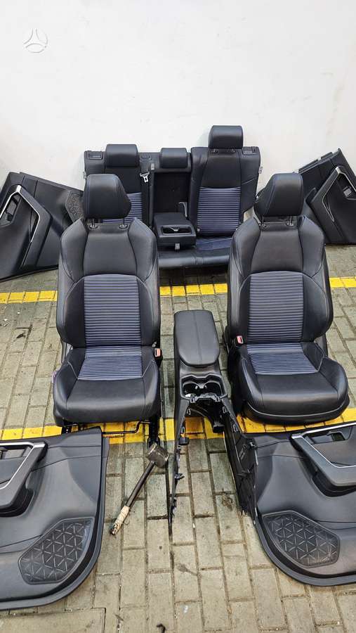 Toyota RAV4 rezerves daļās