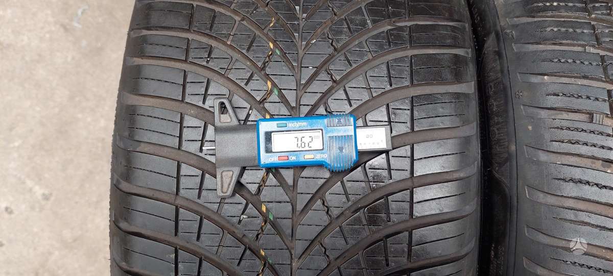 Goodyear, всесезонные 245/40 R18