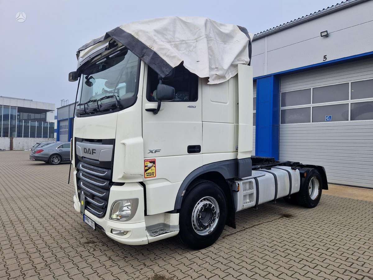 DAF XF106, semi-trailer trucks