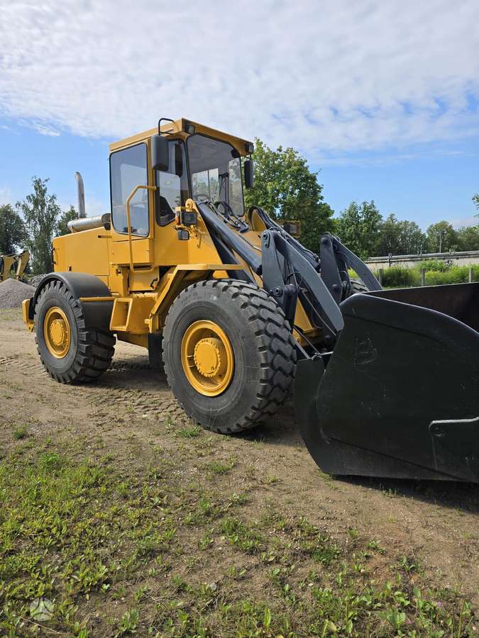 Volvo L14, frontal loader