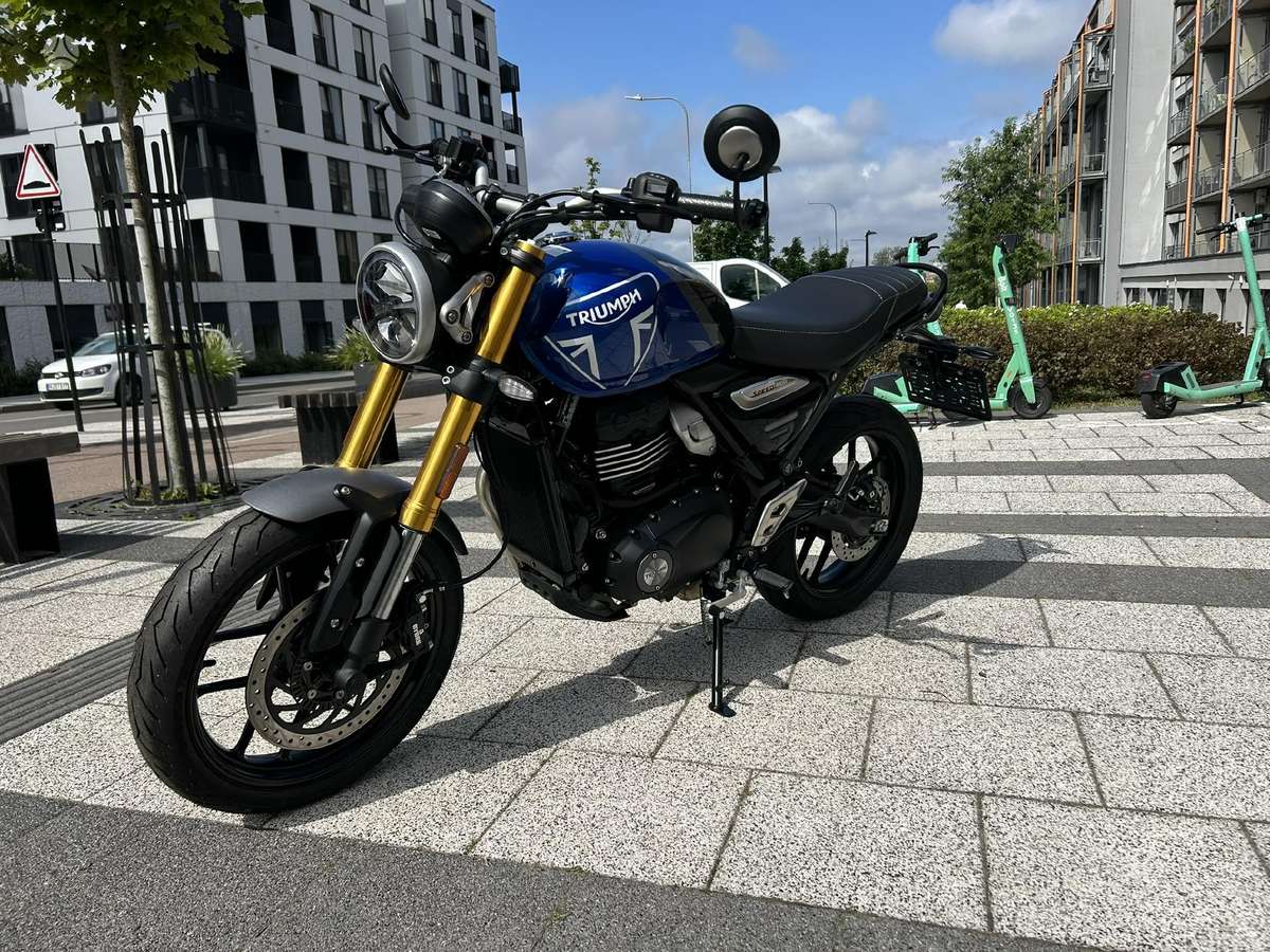 Triumph Speed 400 398cc, street / classic