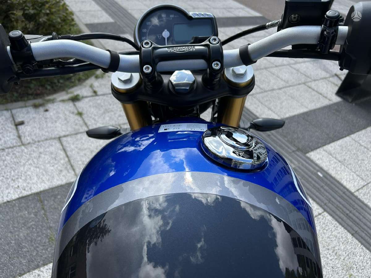 Triumph Speed 400 398cc, street / classic
