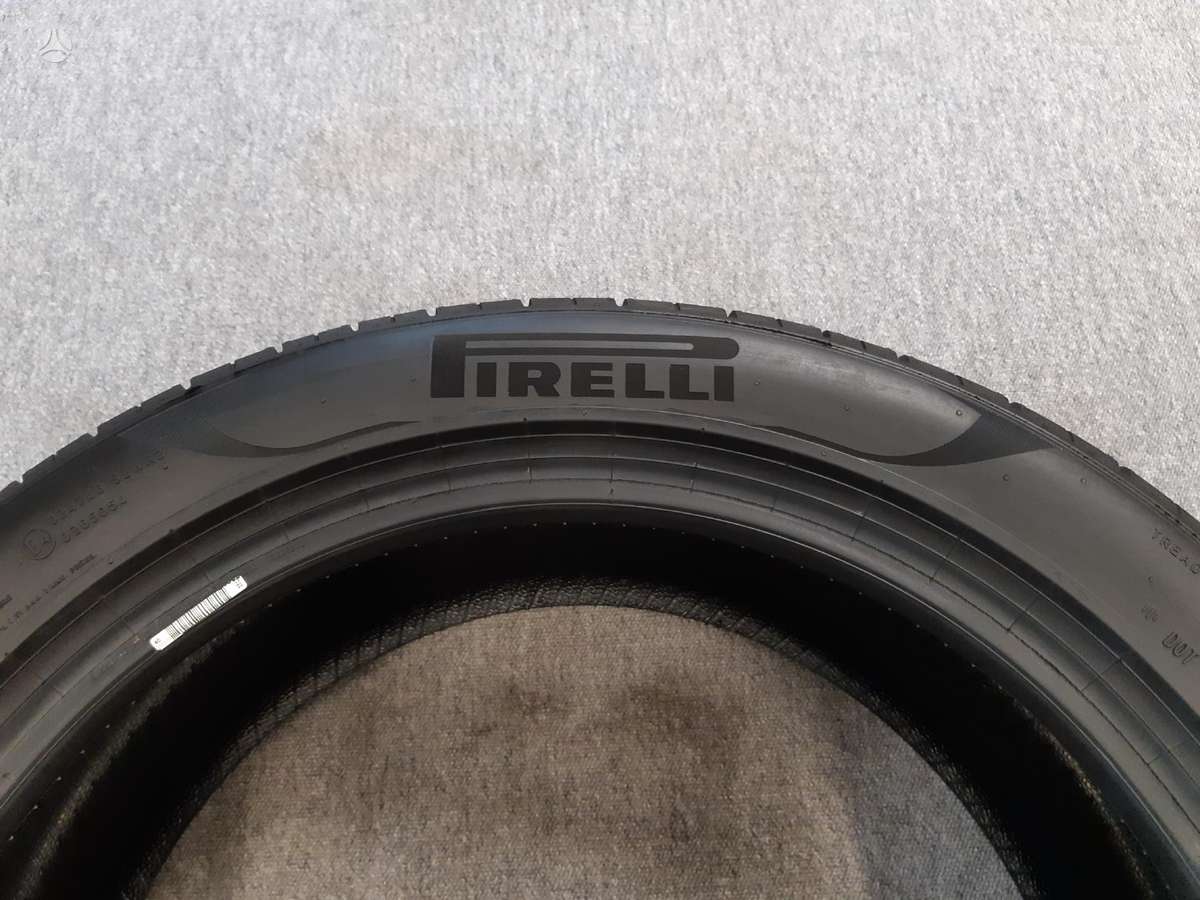 Pirelli 2025m 95% PZero SC, летние 245/45 R19
