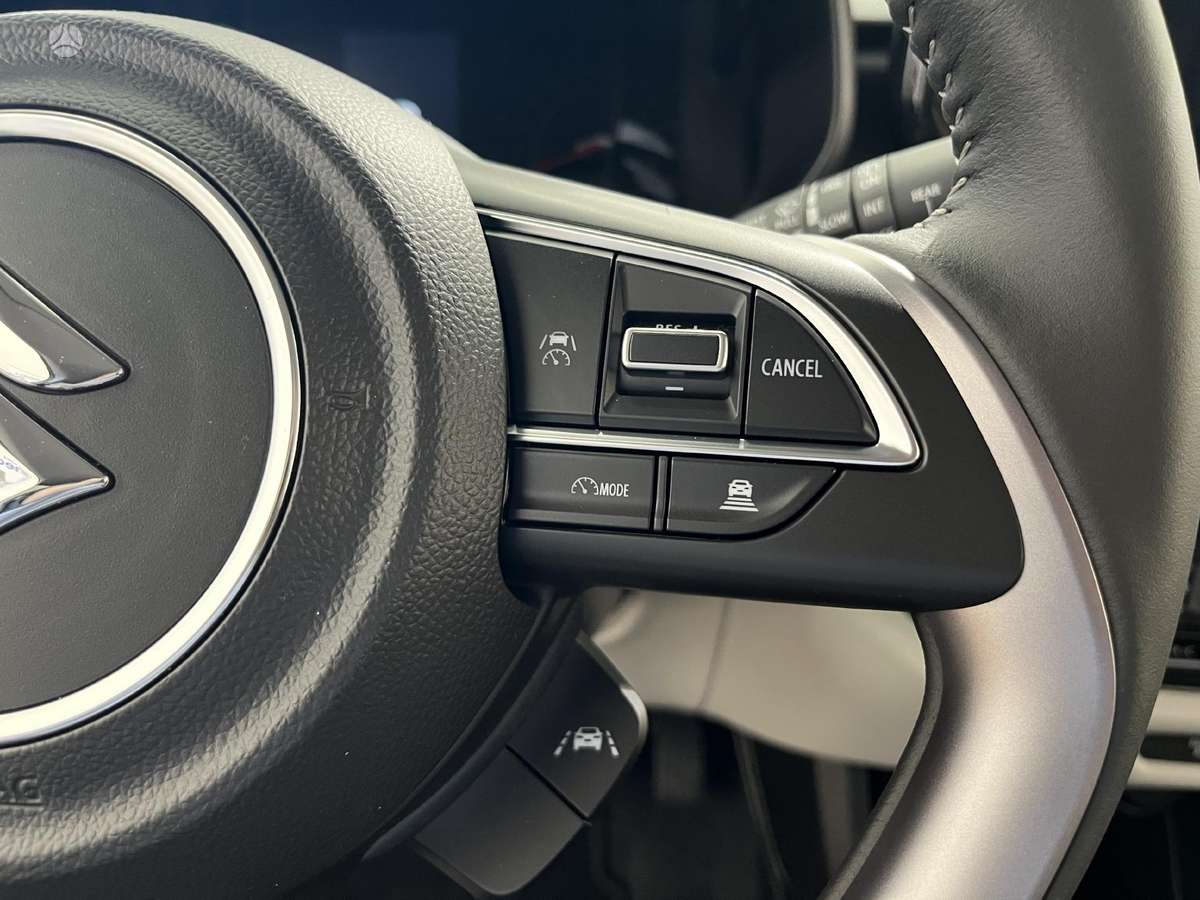 Suzuki Swift, 1.2 l., Хэтчбек