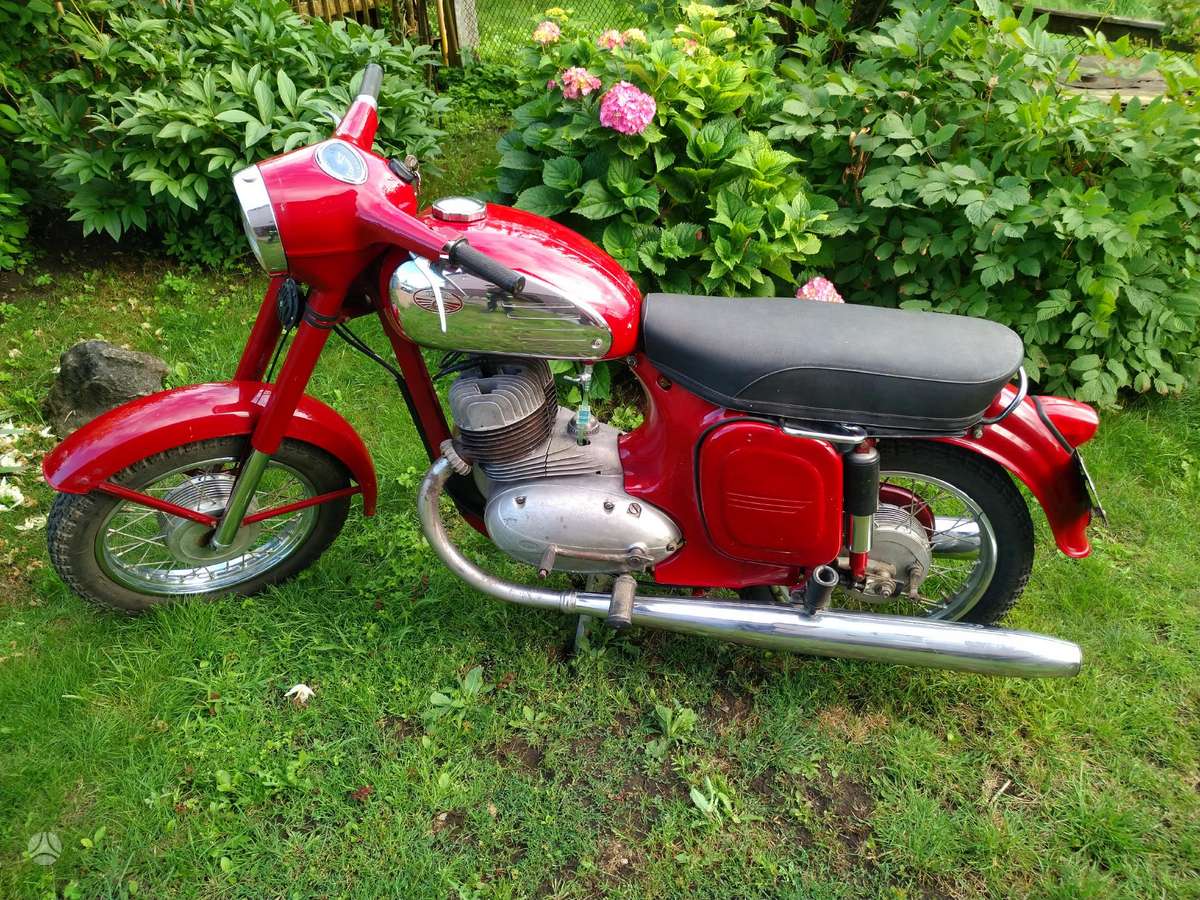 Jawa 350 350cc, street / classic