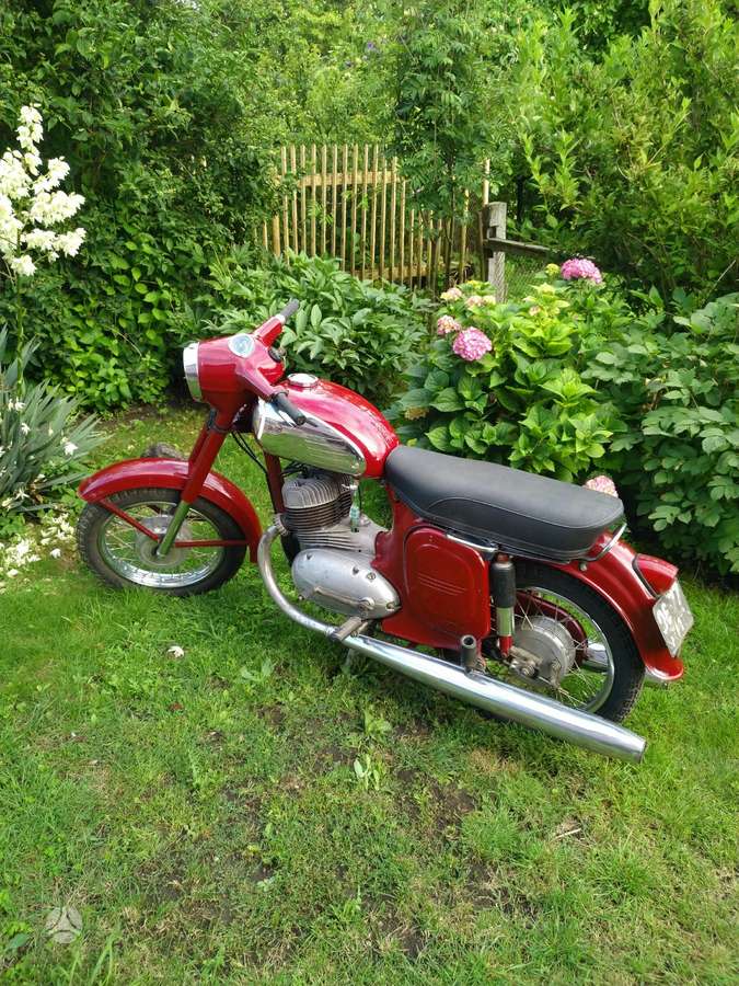 Jawa 350 350cc, street / classic