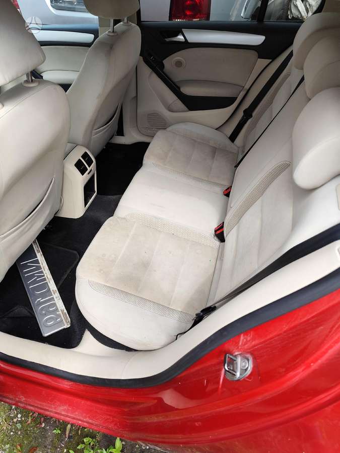 Volkswagen Golf dalimis