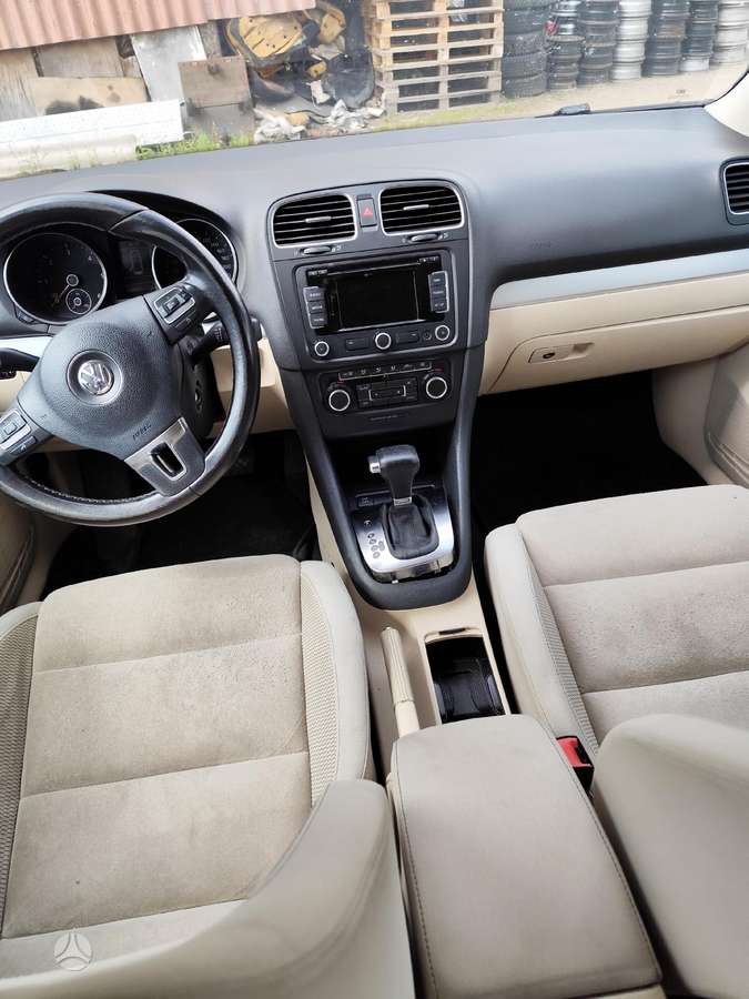 Volkswagen Golf rezerves daļās