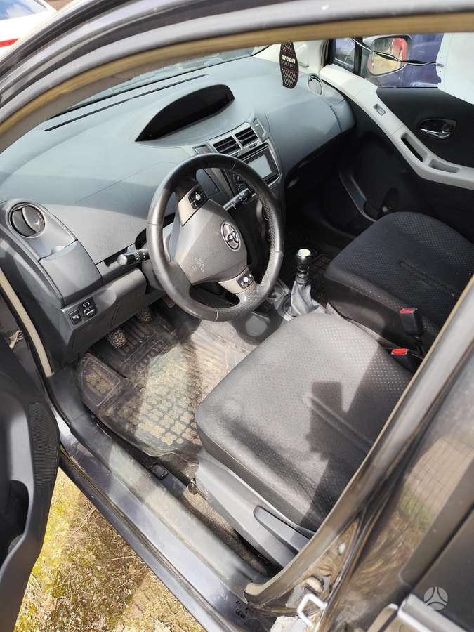 Toyota Yaris dalimis