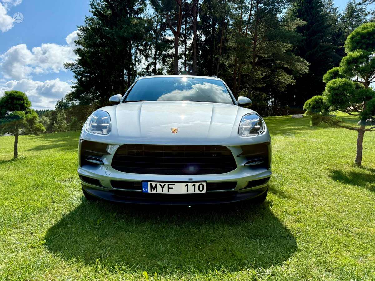 Porsche Macan, 2.0 l., off-road / crossover