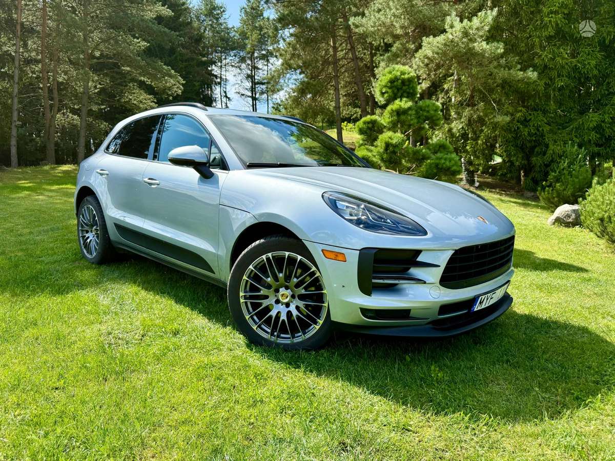 Porsche Macan, 2.0 l., off-road / crossover