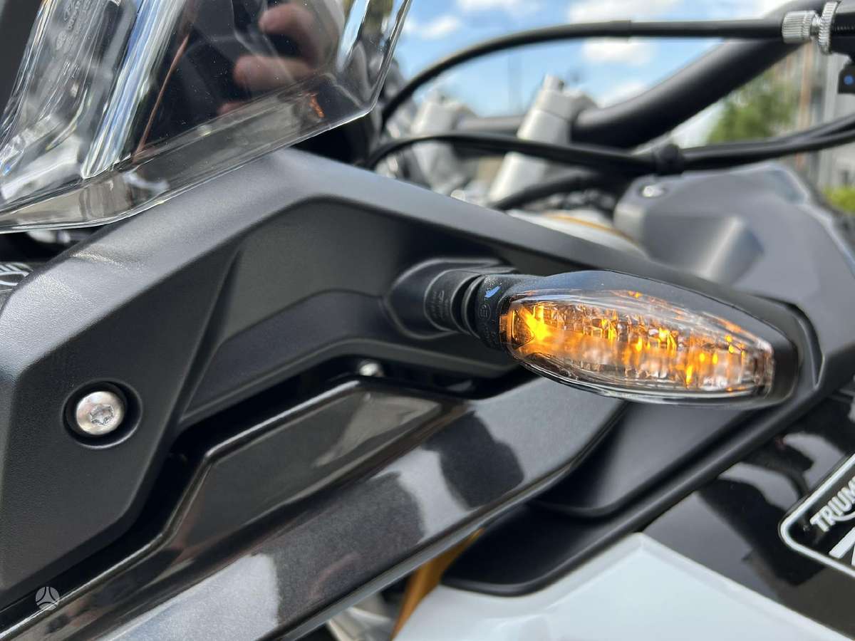 Triumph Tiger 888cc, enduro / adventure