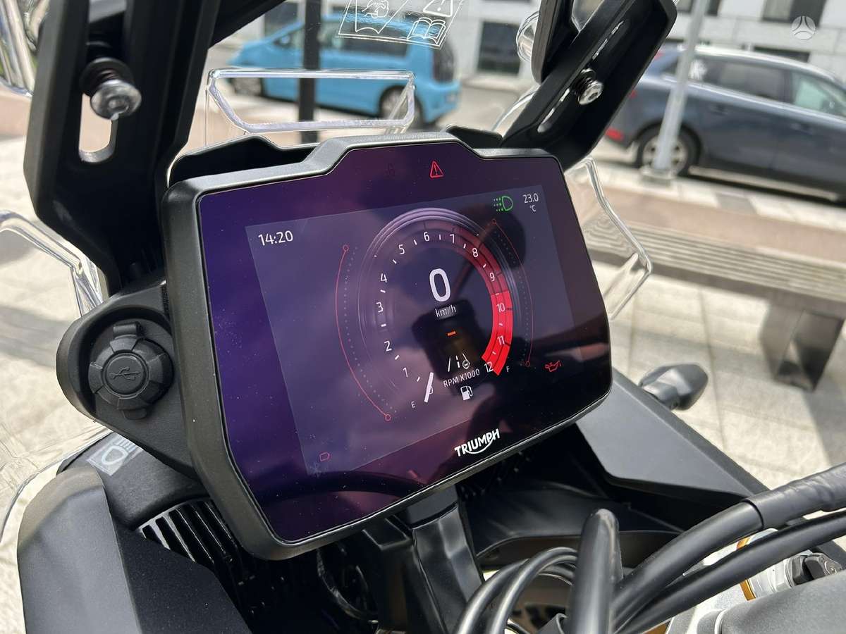 Triumph Tiger 888cc, enduro / adventure