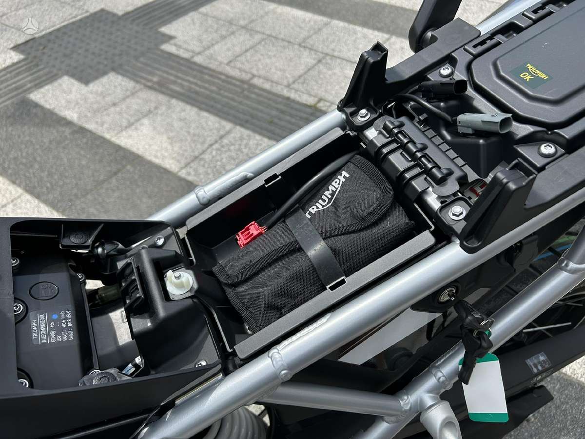 Triumph Tiger 888cc, enduro / adventure