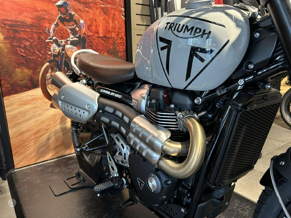 Triumph Scrambler 1200cc, street / classic