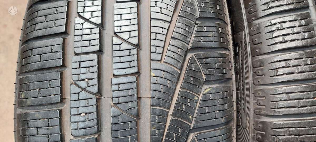 Pirelli, winter 225/40 R18