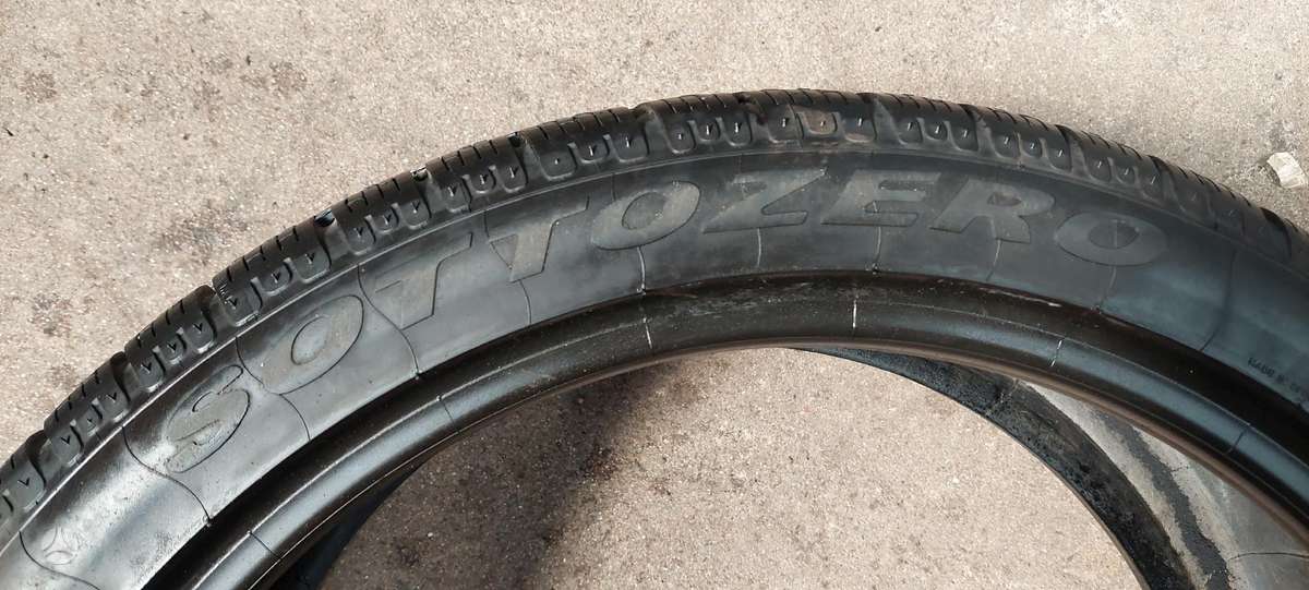 Pirelli, winter 225/40 R18
