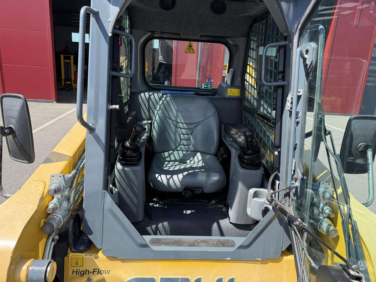 GEHL R220, мини-погрузчики