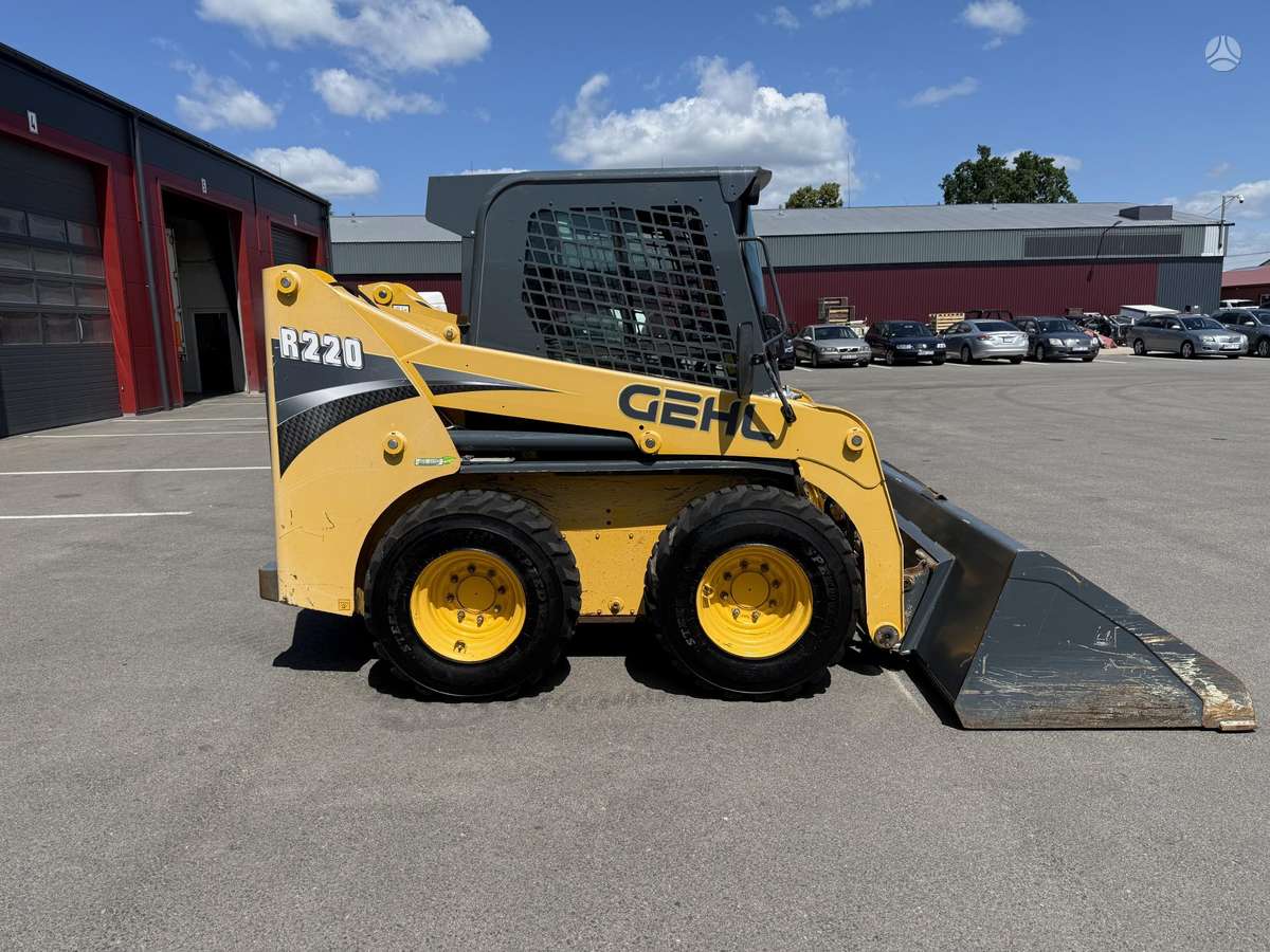 GEHL R220, мини-погрузчики