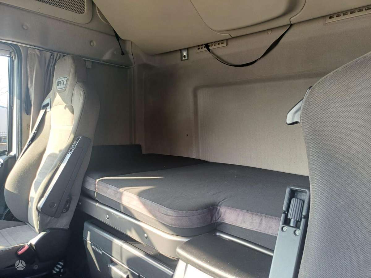 Iveco Rolfo 2015, автовозы