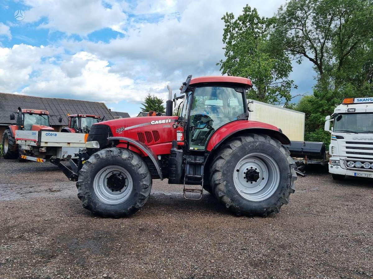 Case-IH PUMA 225, traktoriai