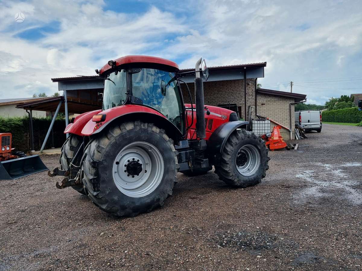 Case-IH PUMA 225, traktoriai