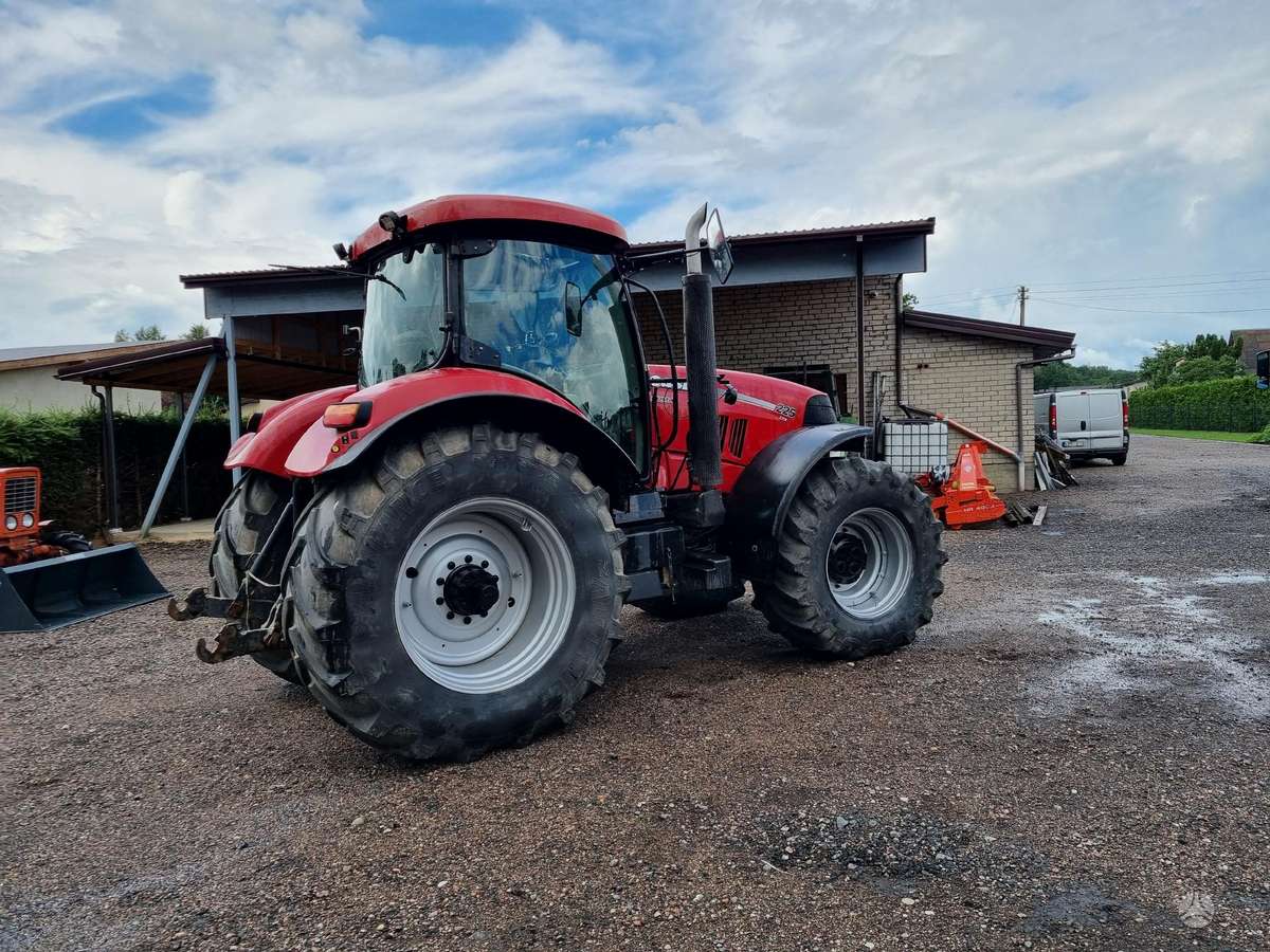 Case-IH PUMA 225, тракторы