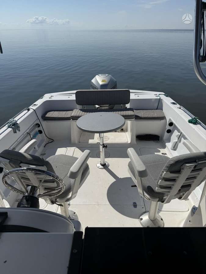 ANGLER 220WA, yachts / cruisers