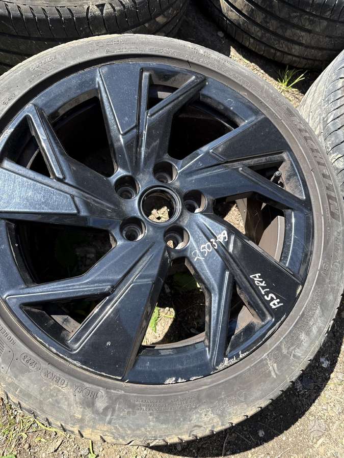 Opel, vieglmetāla, R17