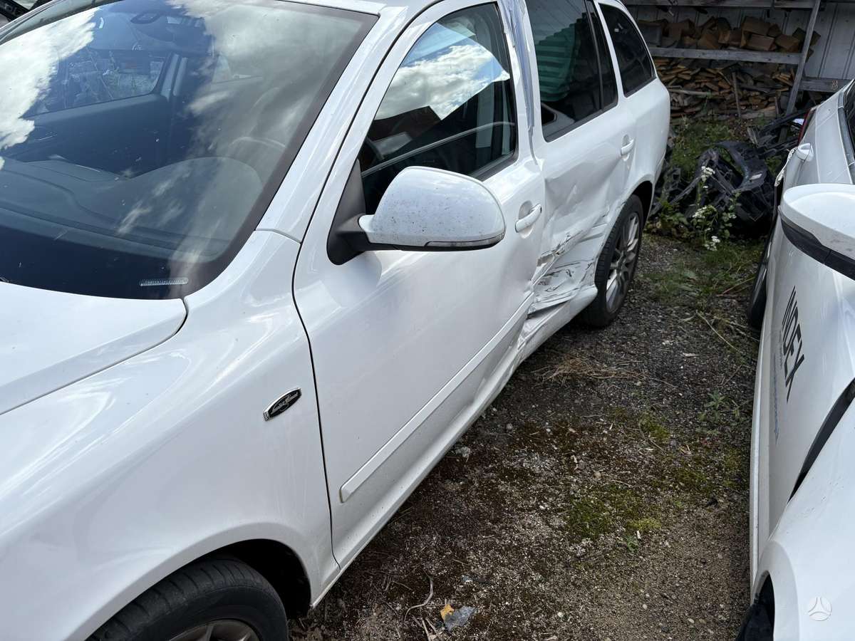 Skoda Octavia 37068366700