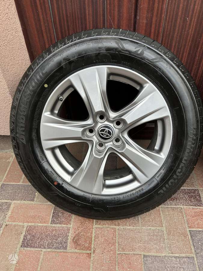Toyota RAV4, легкосплавные , R17