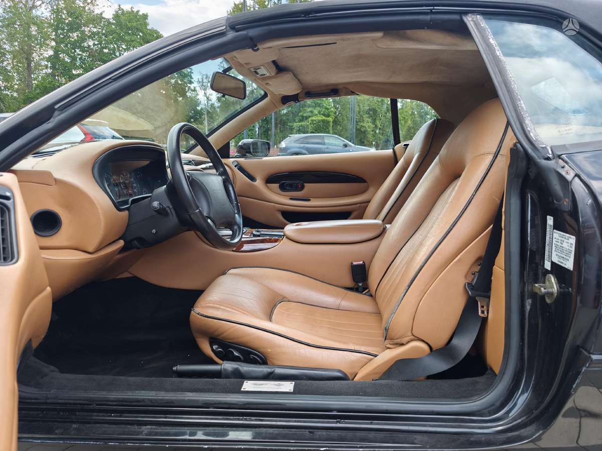 Aston Martin DB7, 3.2 l., convertible