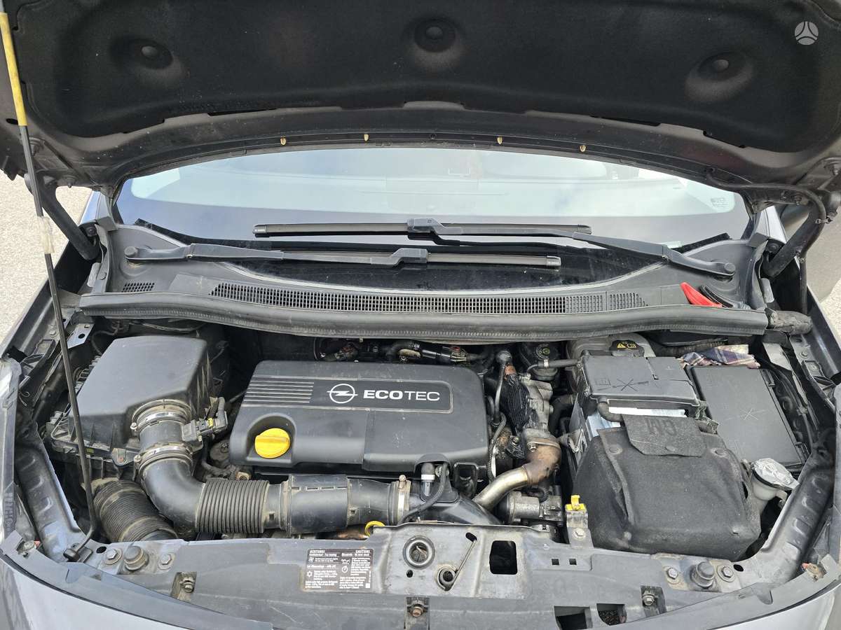 Opel Meriva, 1.7 l., Минивэн