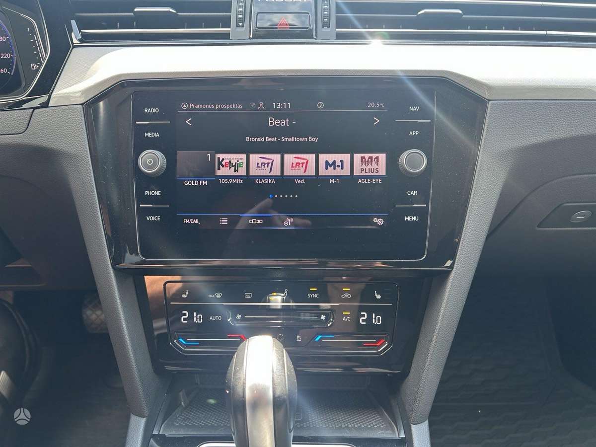 Volkswagen Passat, Универсал