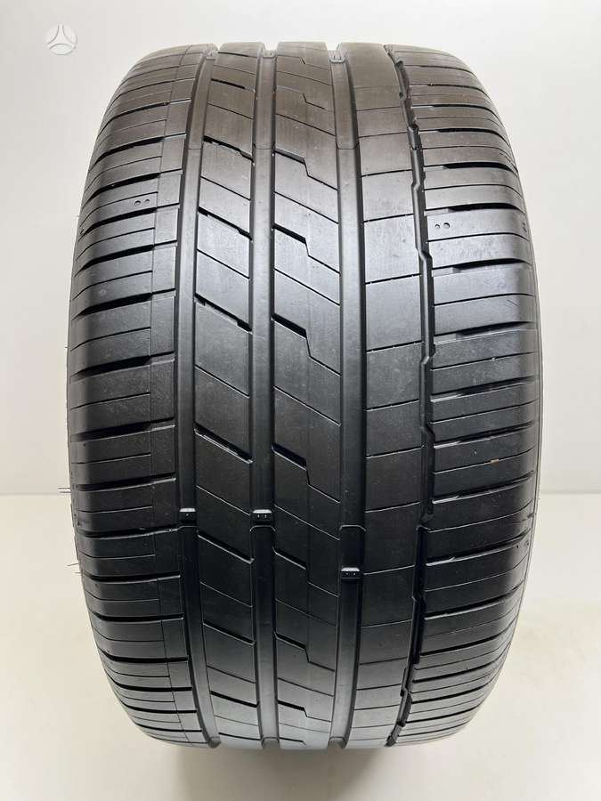 Hankook VentusS1Evo3 RFT 2024m, летние 305/40 R20